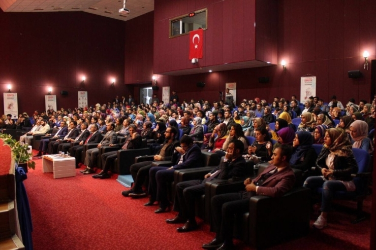 "Asırlardır Sönmeyen Kandiller” Programı