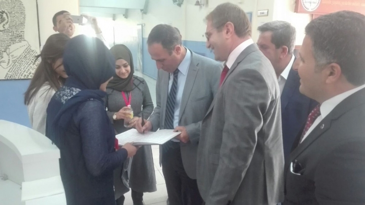 Kovancılar’da “Gelecek Sizlersiniz”in Konuğu Rektör Demirdağ Oldu