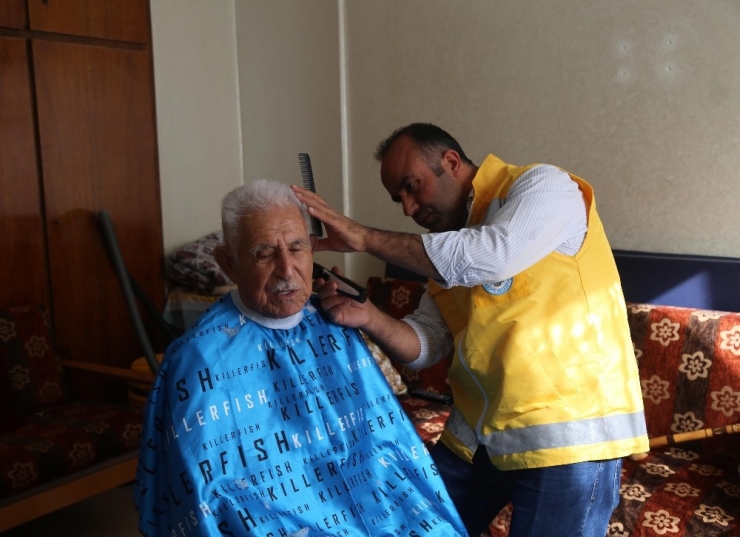 Haliliye’de Evde Bakım Hizmeti Yüzleri Güldürüyor