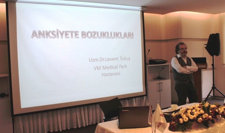 Kartepe’de Eğitimcilere Sağlıklı İletişim Eğitimi