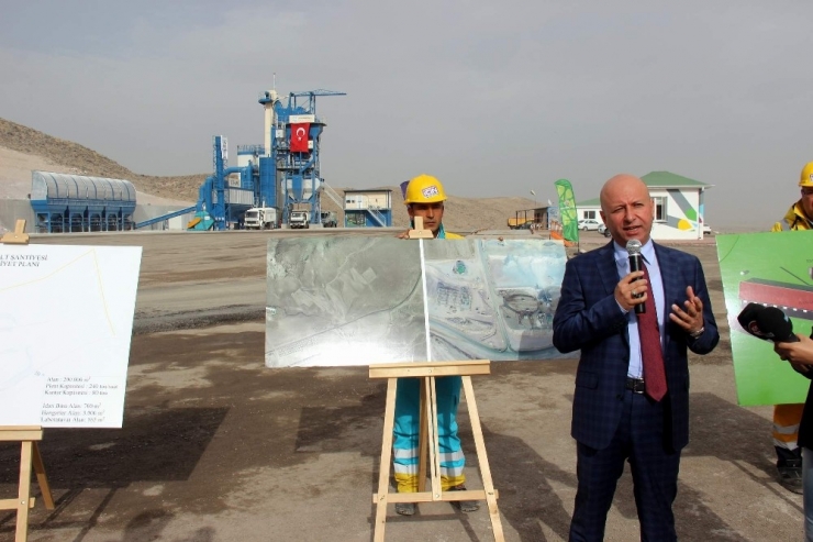 Başkan Çolakbayrakdar Projelerini Görsel Brifing İle Tanıttı