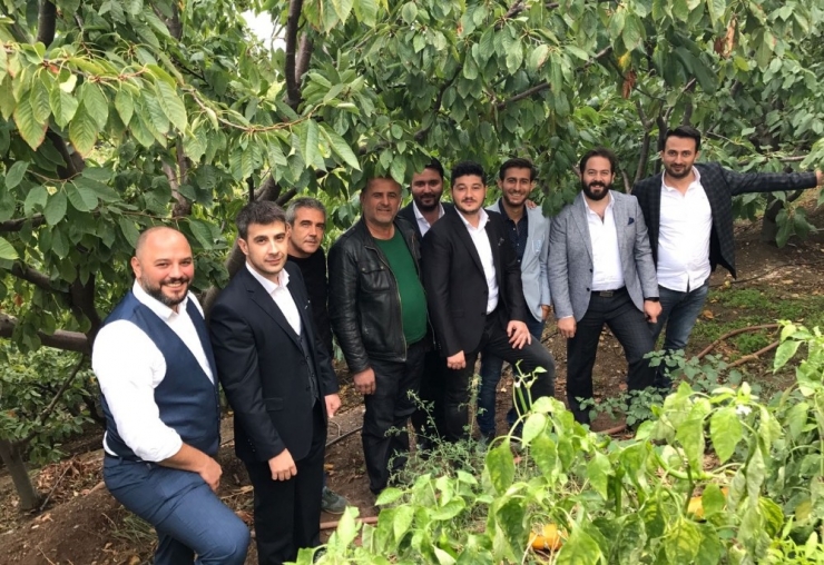 Magiad Salihli’de Kiraz Üreticileriyle Buluştu