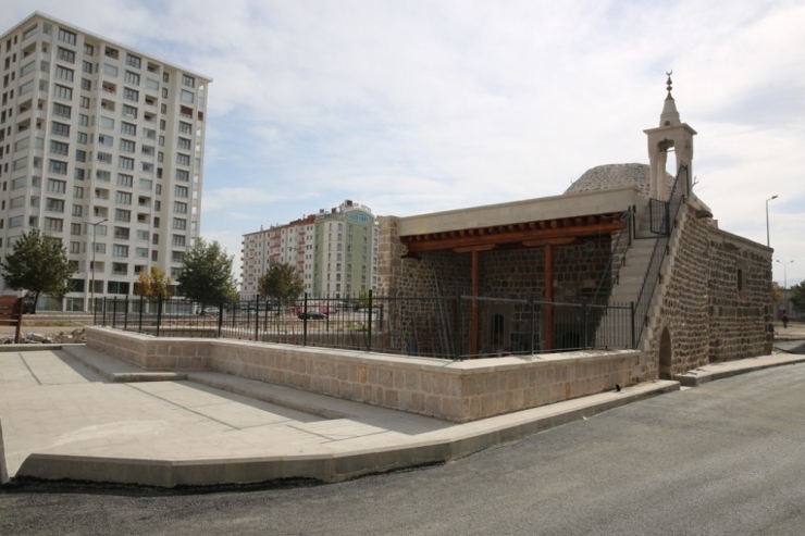 Gubaroğlu Mescidi’nin Onarımı Melikgazi Belediyesince Yapıldı