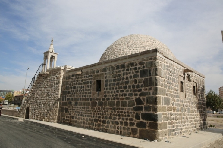 Gubaroğlu Mescidi’nin Onarımı Melikgazi Belediyesince Yapıldı