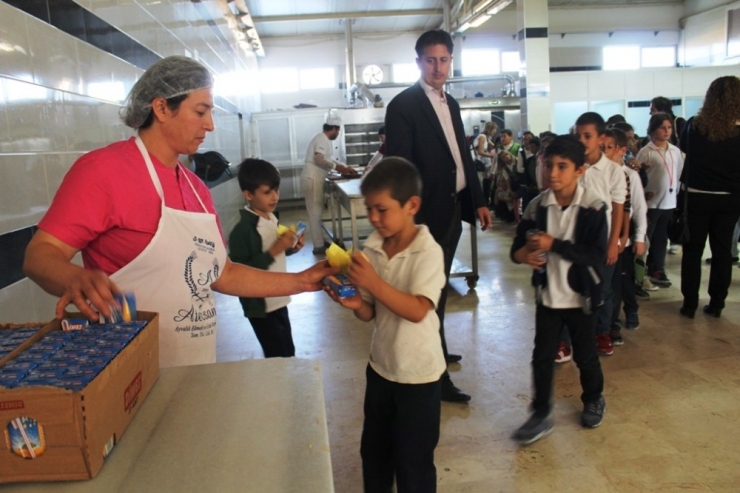 Öğrencilere Sabah Kahvaltısının Önemini Anlattılar