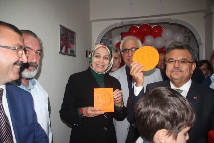 Robotik Ve 3d Yazıcı Atölyelerinin Açılışında Öğrenciler Hünerleri Sergiledi