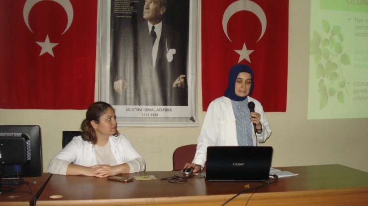 Sarıgöl’de Öğrencilere Madde Bağımlılığı Semineri