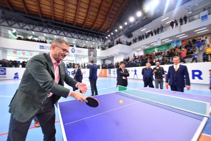 Üsküdar’ın 7’nci Spor Sarayı Açıldı