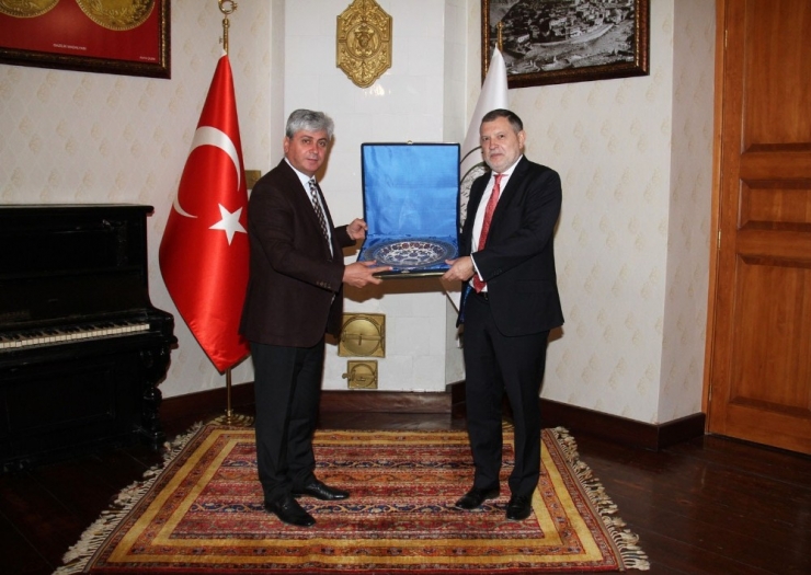 Vali Doğan Rusya’nın Trabzon Başkonsolosunu Kabul Etti