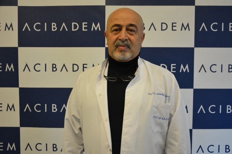 Uzmanlar Meme Kanserinde Erken Teşhise Dikkat Çekti