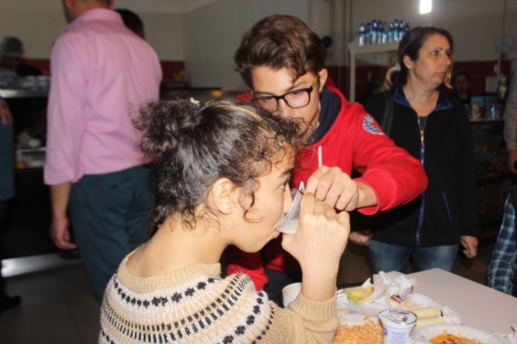 Kolej Öğrencileri Hayatının En Önemli Dersini İşledi