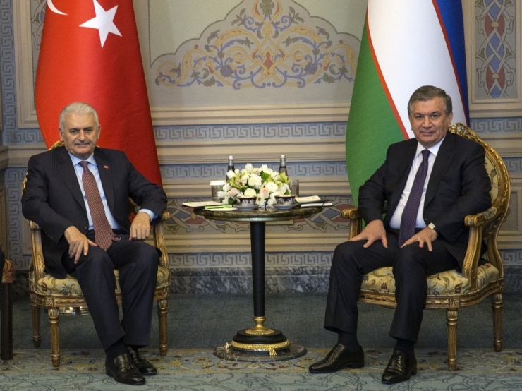 Başbakan Binali Yıldırım, Özbekistan Cumhurbaşkanı Mirziyoyev’le Görüştü
