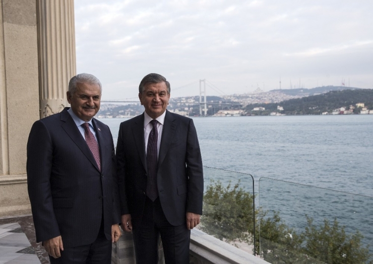 Başbakan Yıldırım, Özbekistan Cumhurbaşkanı İle Hatıra Fotoğrafı Çektirdi