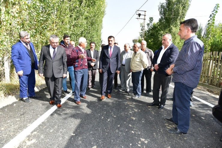 Başkan Gürkan Asfalt Çalışmasını Yerinde İnceledi
