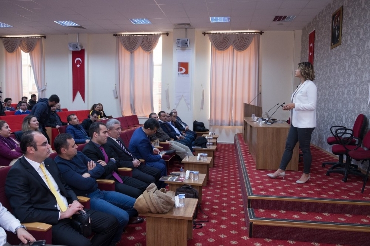 Dijital Dönüşüm Ve Endüstri 4,0 Konferansı’nda Sanayinin Geleceği Konuşuldu