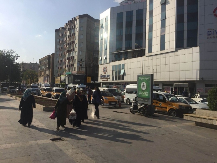 Taksi Durağından 32 Araçlık İşgal