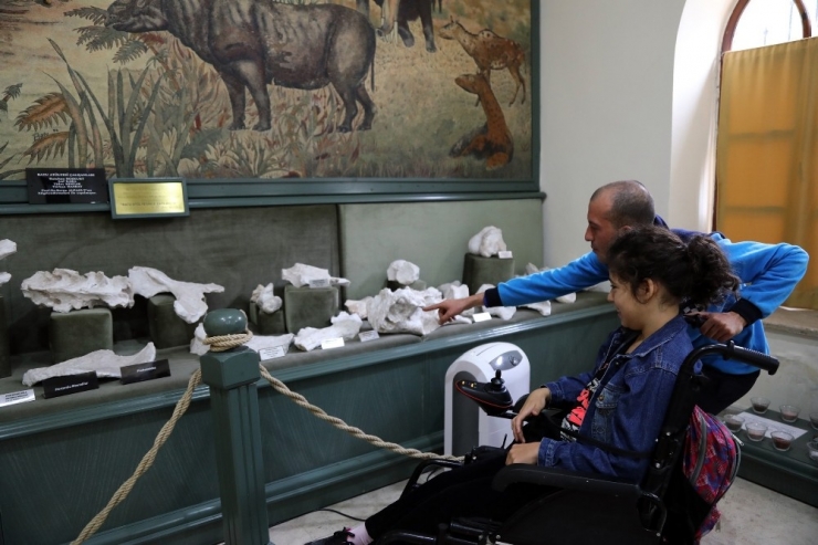 Engelli Öğrencilerin Tarihe Yolculuğu