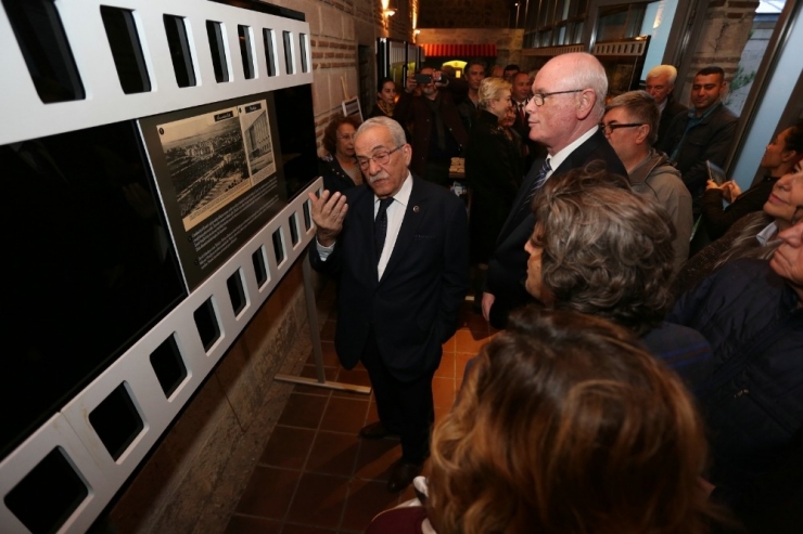 Fotoğraf Müzesinde “Dış Basında Cumhuriyet’in 21. Yılı Ve Avrupa” İsimli Fotoğraf Sergisi