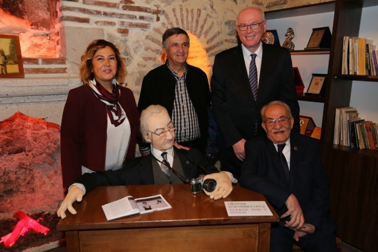 Fotoğraf Müzesinde “Dış Basında Cumhuriyet’in 21. Yılı Ve Avrupa” İsimli Fotoğraf Sergisi