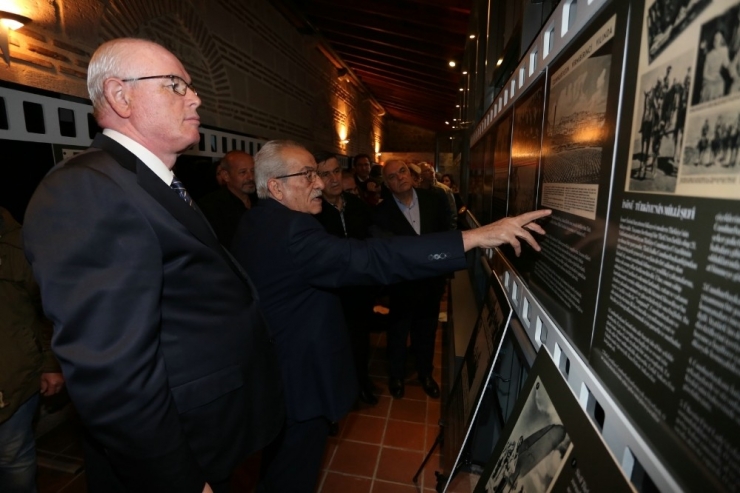 Fotoğraf Müzesinde “Dış Basında Cumhuriyet’in 21. Yılı Ve Avrupa” İsimli Fotoğraf Sergisi