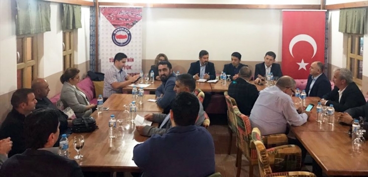 Eğitim-bir-sen’den ‘Öğretmene Performans’ Tepkisi