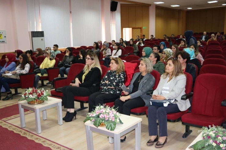 Meme Kanseri Farkındalık Konferansı Düzenlendi