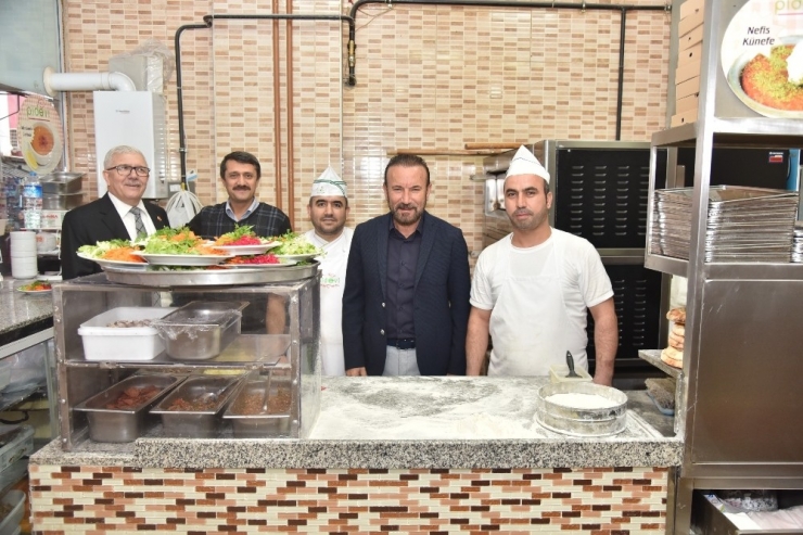 Başkan Doğan, Esnaf Ziyaretlerine Devam Ediyor