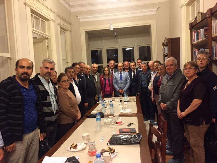 Söke Kaymakamı Kurtbeyoğlu İçin Edebiyatın Yeri Başka