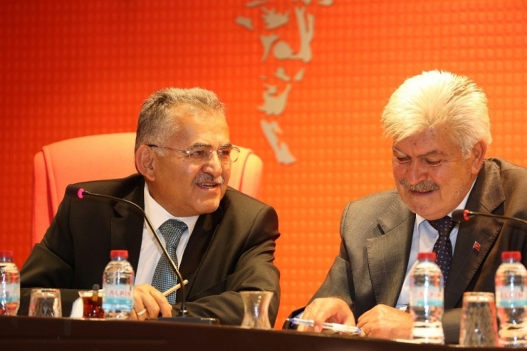 Büyükkılıç, Kesob’un Meclis Toplantısına Katıldı