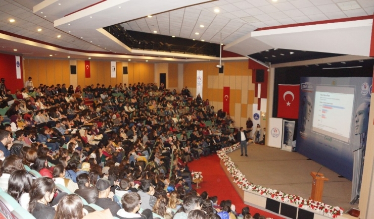 Aydın’da “Yapay Zeka Nesli” Programı Düzenlendi