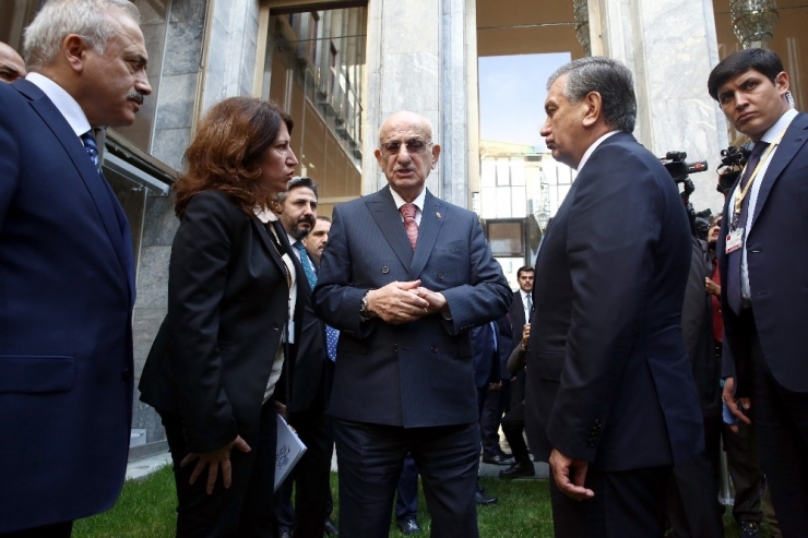 Özbekistan Cumhurbaşkanı Mirziyoyev Tbmm’de