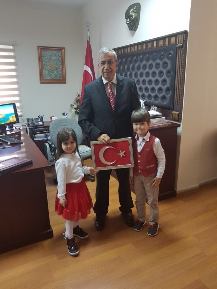 Öğrencilerden Vali Yardımcılarına Ziyaret