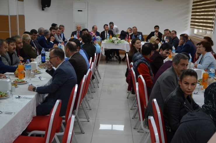 "Bana Bir Şans Ver Projesi” Kapanış Toplantısı