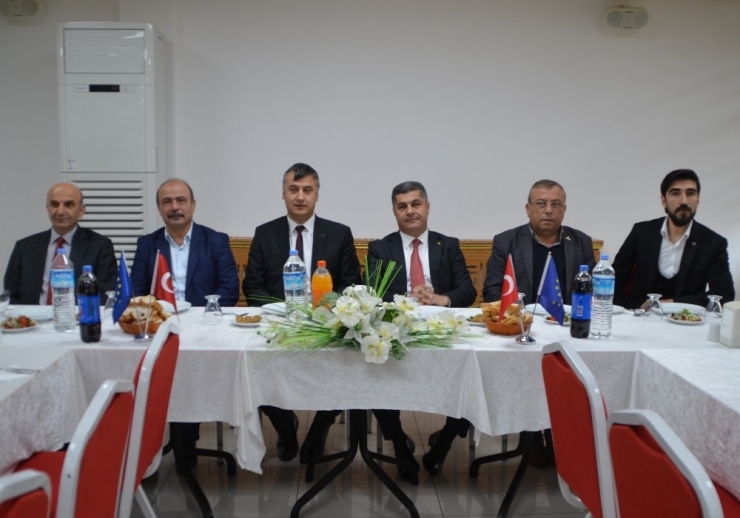 "Bana Bir Şans Ver Projesi” Kapanış Toplantısı