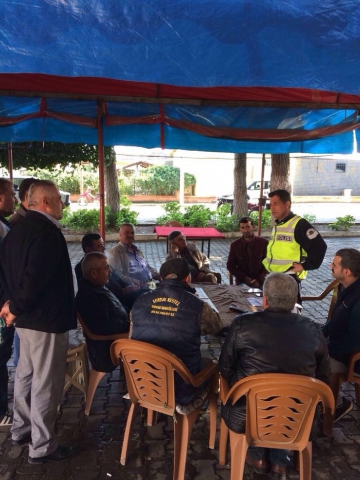 Sarıgöl’de Çiftçilere Trafik Eğitimi