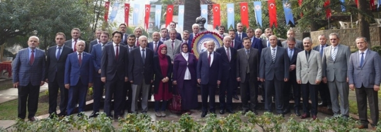 Trabzon’un Fethi ‘Yanlış Tarih’ Tartışmaları Arasında Kutlandı