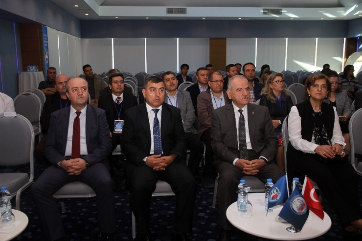 Uluslararası Gençlik Araştırmaları Kongresi Fethiye’de Başladı