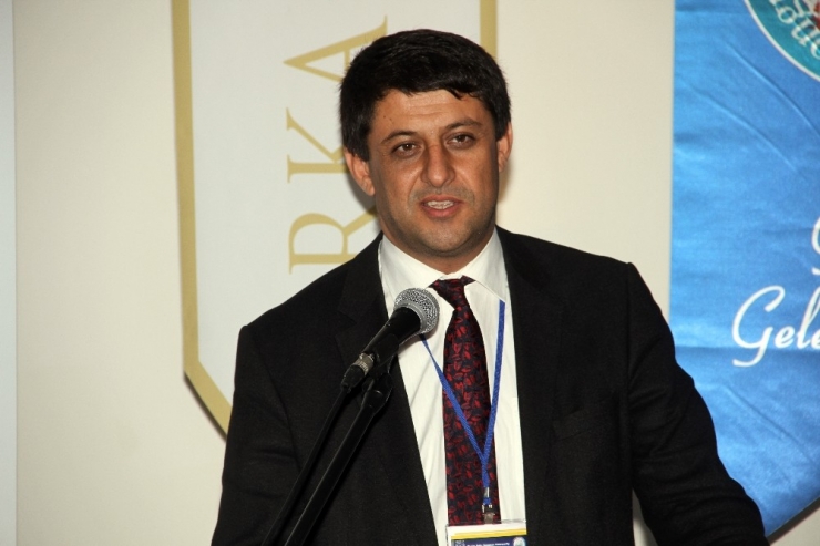 Uluslararası Gençlik Araştırmaları Kongresi Fethiye’de Başladı