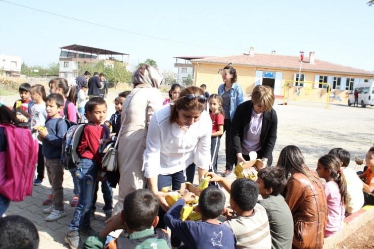 Final’den Köy Okuluna Yardım