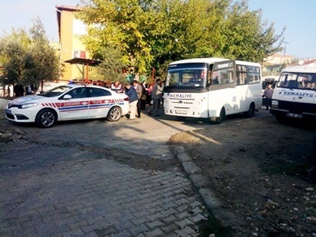 Alaşehir’de Öğrenci Servisleri Denetlendi