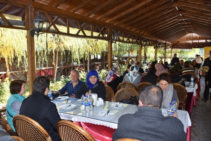 Almanya’daki Balıkesirliler Dursunbey’de