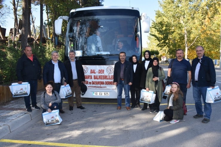 Almanya’daki Balıkesirliler Dursunbey’de