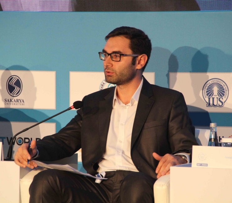 Sakarya Üniversitesi Öğretim Görevlisi Prof. Dr. İnat: “Almanya Darbeye Destek Veren Bir Tutumda Olmuştur”