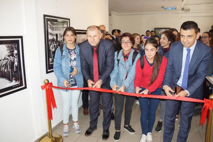 Büyükşehir’den Atatürk Ve Cumhuriyet Sergisi