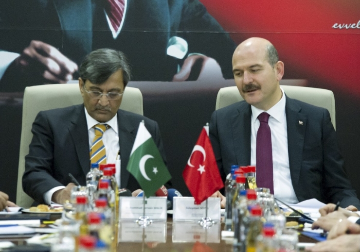 Bakan Soylu, Pakistan Heyetiyle Bir Araya Geldi