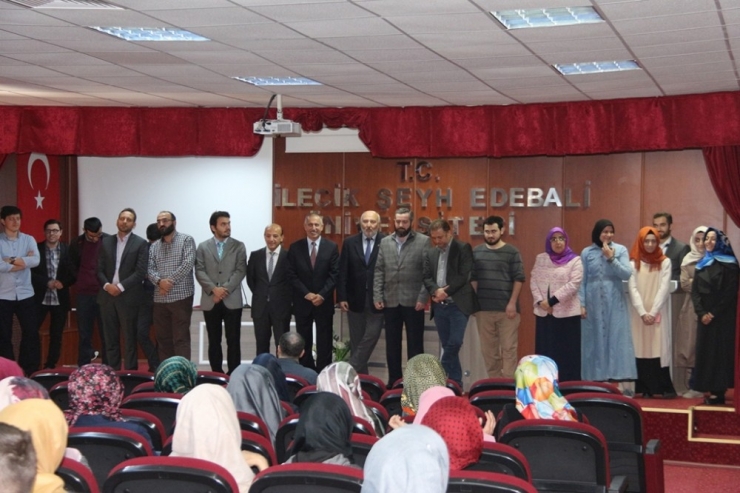 İslami İlimler Fakültesi İlk Öğrencileriyle Buluştu