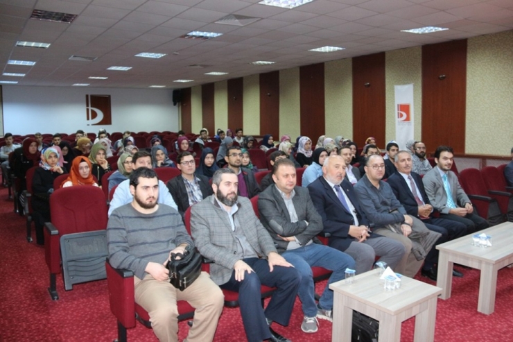 İslami İlimler Fakültesi İlk Öğrencileriyle Buluştu