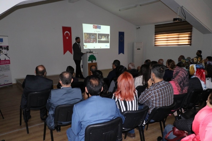 200 Kadın Meslek Sahibi Oldu