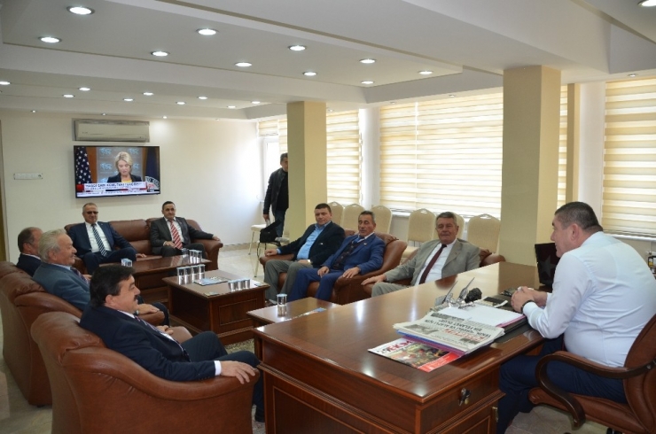 Muhtarlar Derneği Başkanlarından Başkan Tekin’e Ziyaret