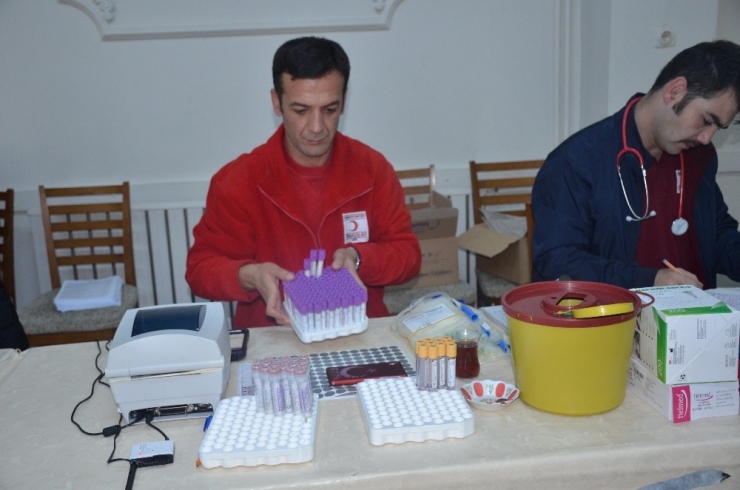 Muhtarlar 47 Ünite Kan Bağışında Bulundular